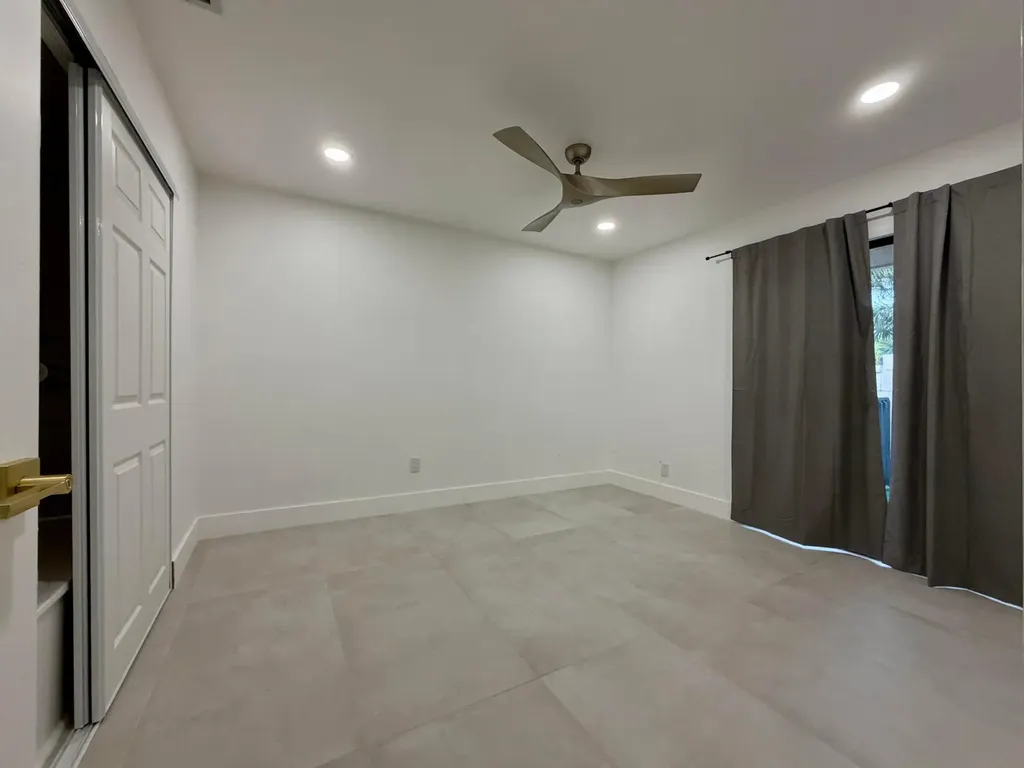 7657 Sierra Terrace W Boca Raton FL 33433