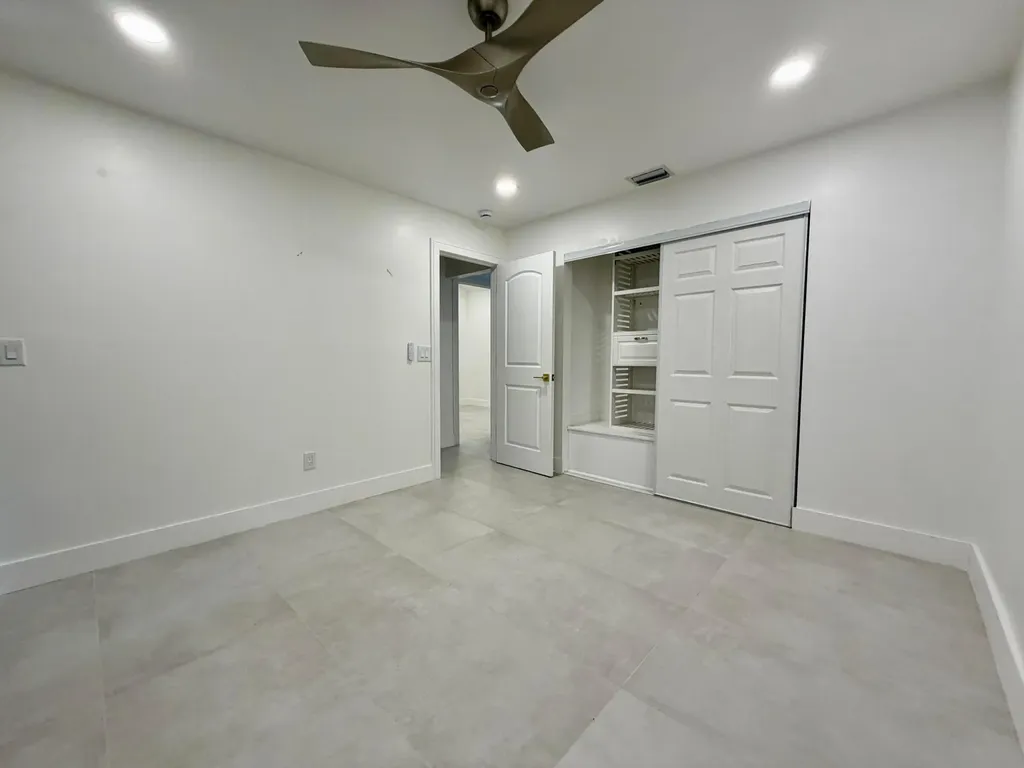 7657 Sierra Terrace W Boca Raton FL 33433
