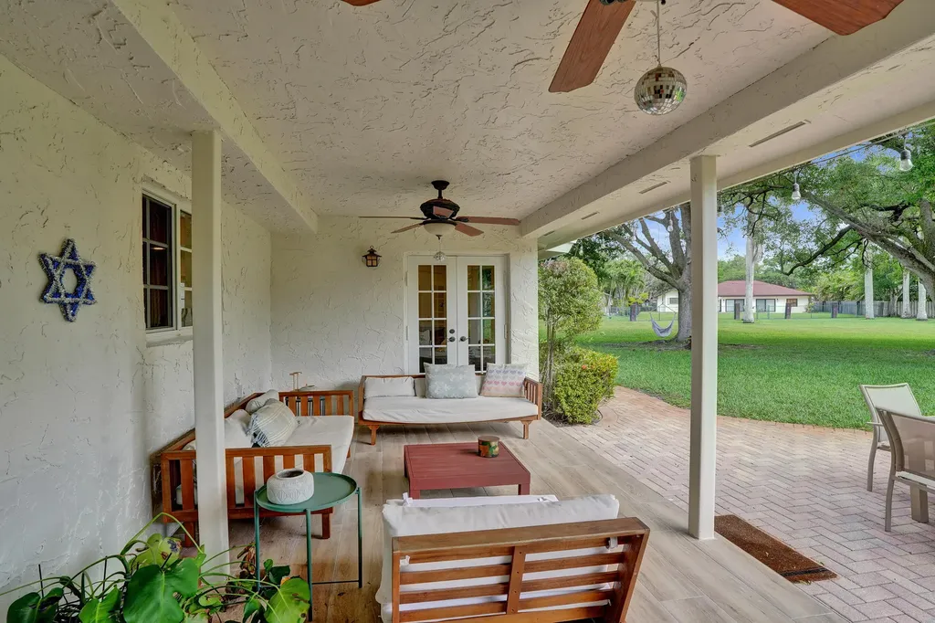 12213 Melissa Way Cooper City FL 33026