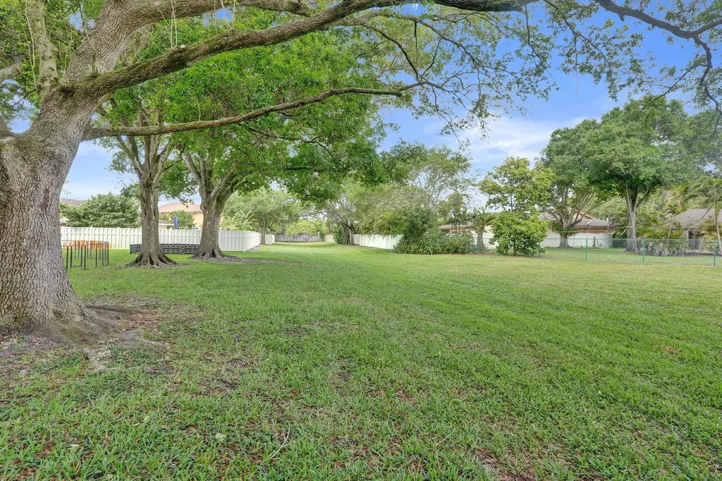 12213 Melissa Way Cooper City FL 33026