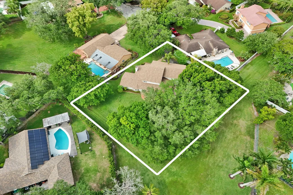 12213 Melissa Way Cooper City FL 33026