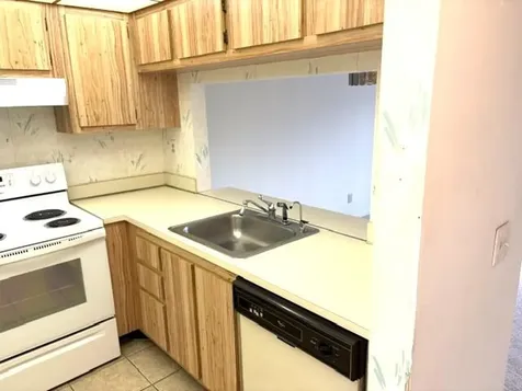 2711 NW 104th Avenue Sunrise FL 33322