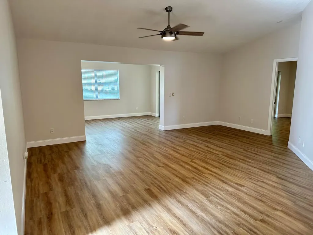 124 Stillwater Circle Jupiter FL 33458