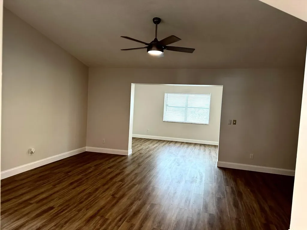 124 Stillwater Circle Jupiter FL 33458