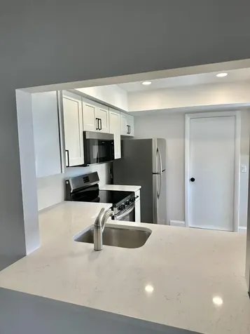 124 Stillwater Circle Jupiter FL 33458