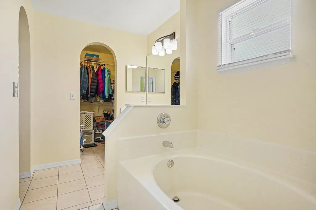 1367 Wing Road SW Palm Bay FL 32908