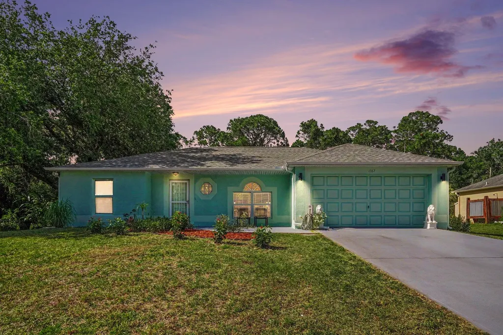 1367 Wing Road SW Palm Bay FL 32908