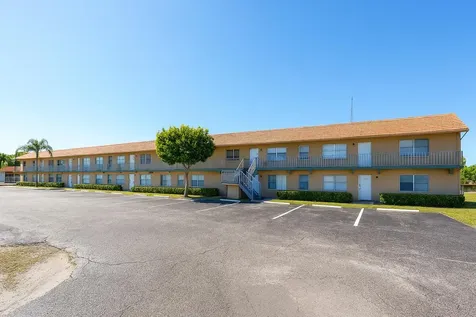 806 9th Street West Palm Beach FL 33401
