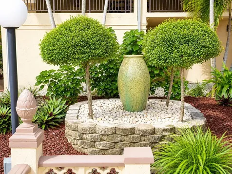 2831 Somerset Drive Lauderdale Lakes FL 33311