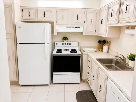 2831 Somerset Drive Lauderdale Lakes FL 33311