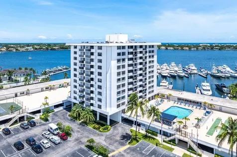 1208 Marine Way North Palm Beach FL 33408