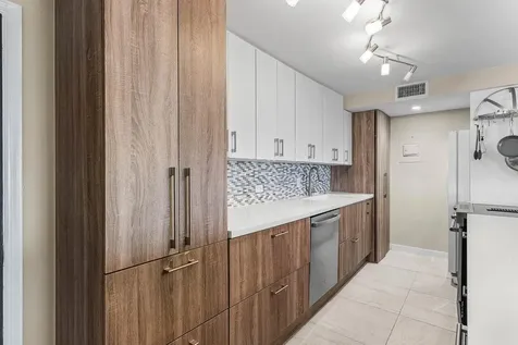 1208 Marine Way North Palm Beach FL 33408