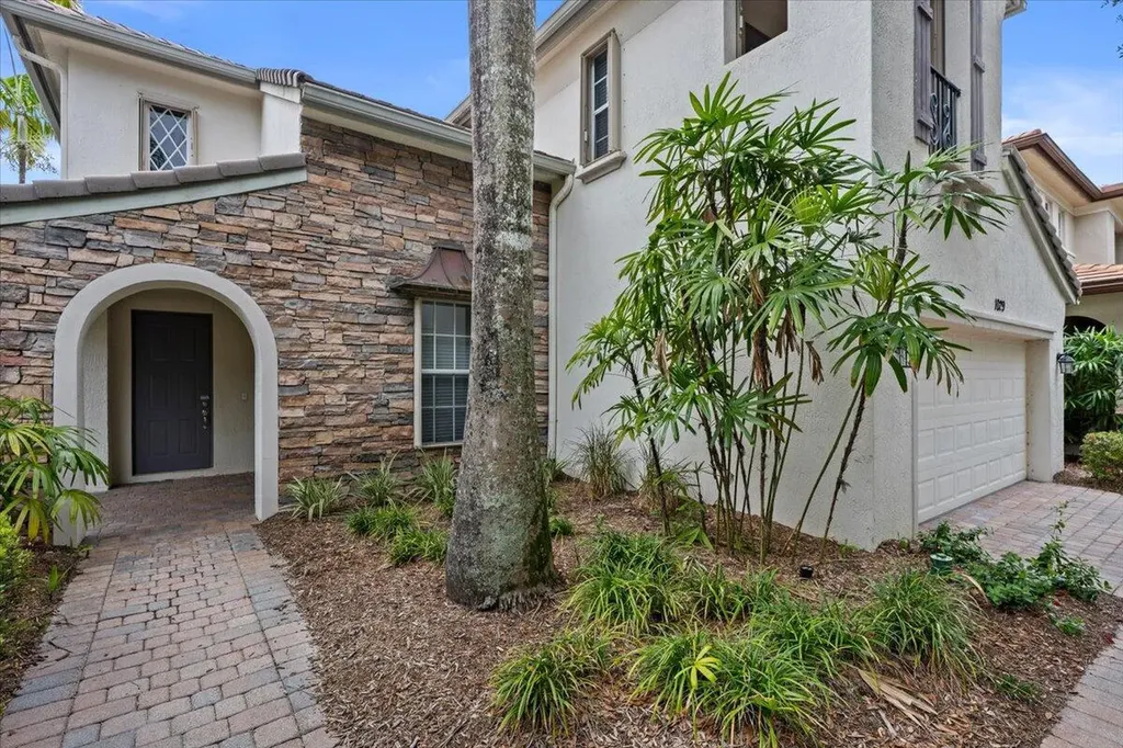 1029 Vintner Boulevard Palm Beach Gardens FL 33410