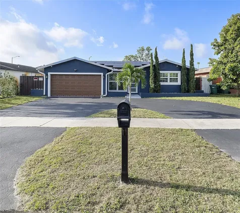 5820 NW 56th Place Tamarac FL 33319