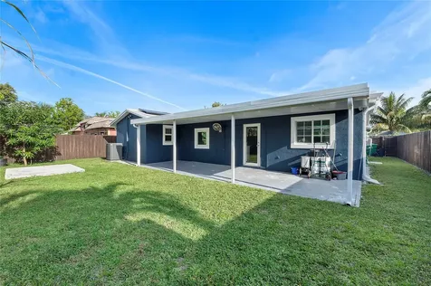 5820 NW 56th Place Tamarac FL 33319