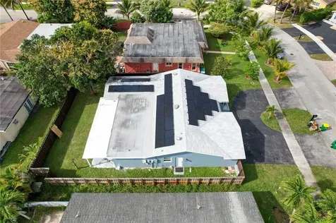 5820 NW 56th Place Tamarac FL 33319