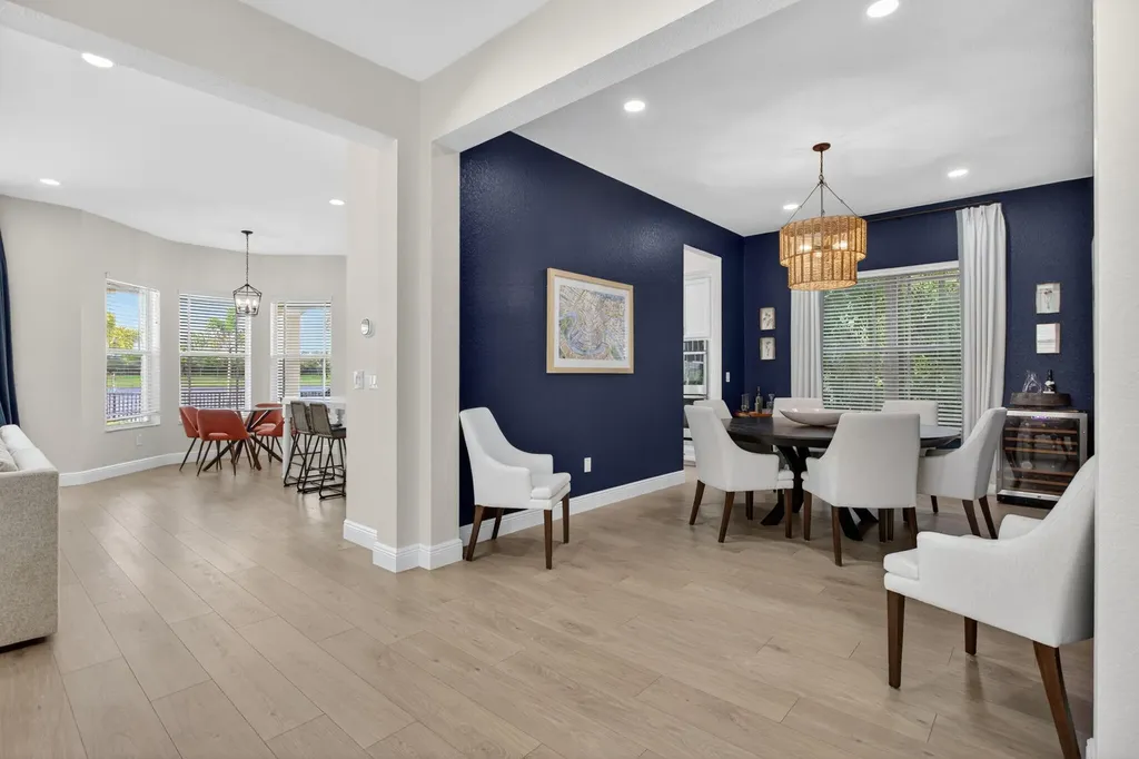 9726 Blue Isle Bay Parkland FL 33076