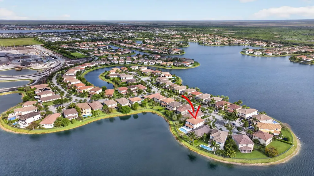 9726 Blue Isle Bay Parkland FL 33076