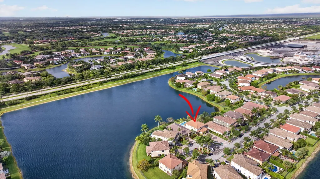 9726 Blue Isle Bay Parkland FL 33076