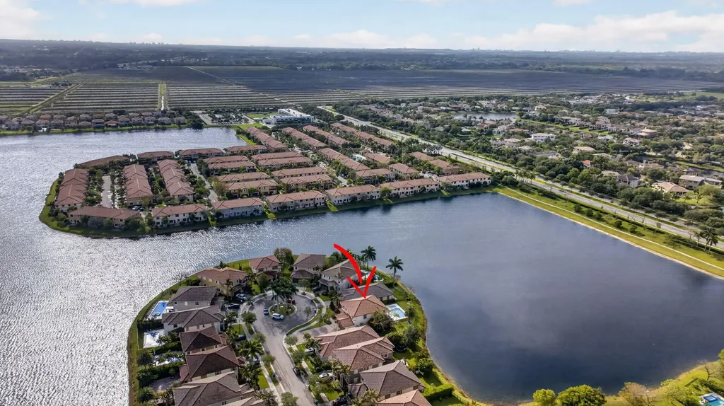 9726 Blue Isle Bay Parkland FL 33076