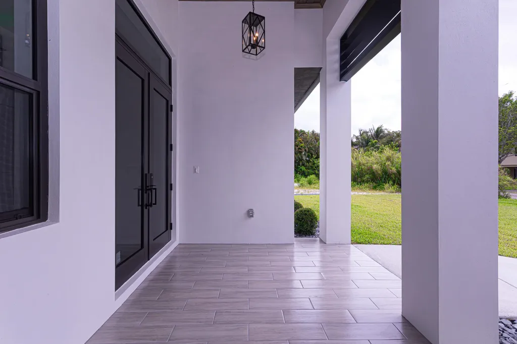 6574 Rigger Road Lake Worth FL 33462