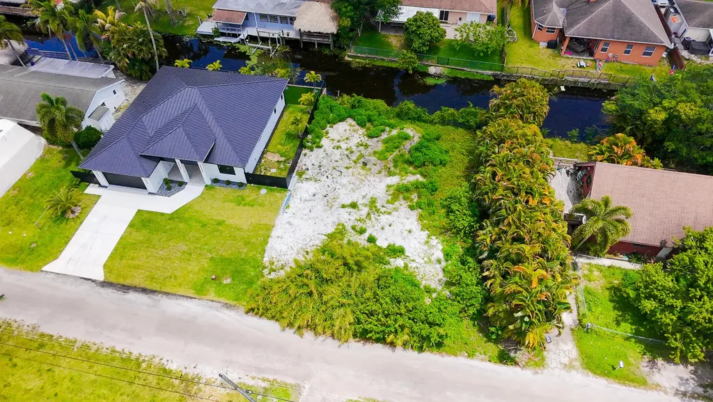 6574 Rigger Road Lake Worth FL 33462