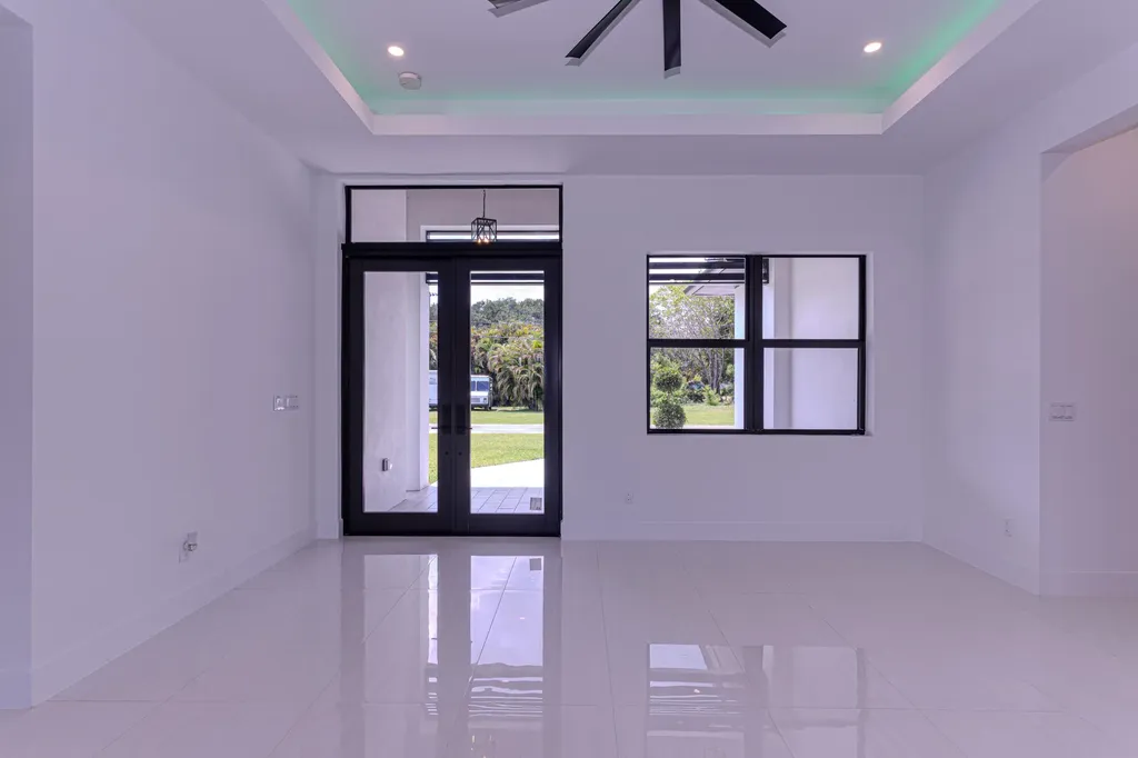 6574 Rigger Road Lake Worth FL 33462