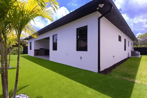6574 Rigger Road Lake Worth FL 33462
