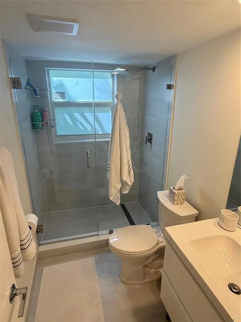 802 Cypress Boulevard Pompano Beach FL 33069