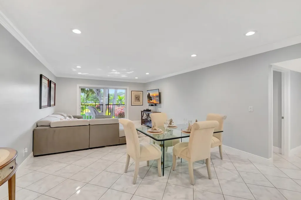 14823 Cumberland Drive Delray Beach FL 33446