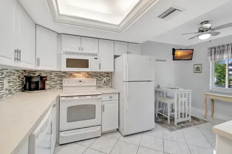 14823 Cumberland Drive Delray Beach FL 33446