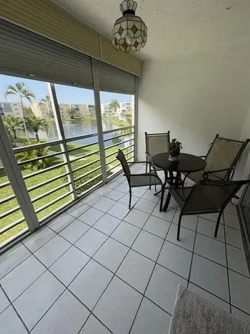 424 SE 10th Street Dania Beach FL 33004