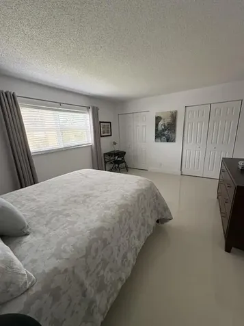 424 SE 10th Street Dania Beach FL 33004