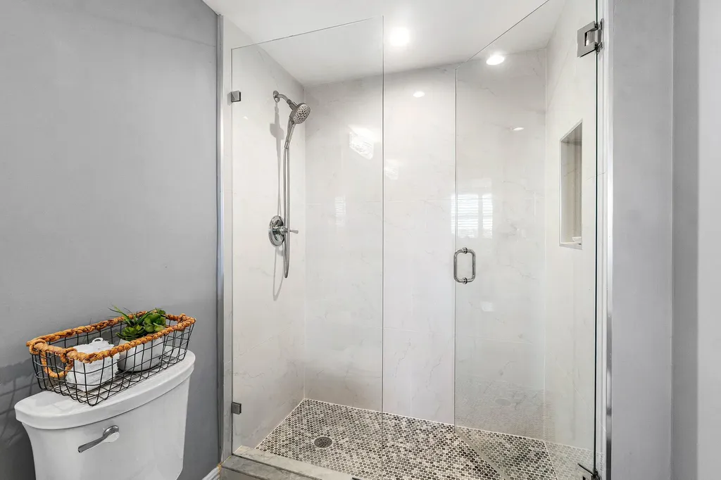 930 Dogwood Drive Delray Beach FL 33483