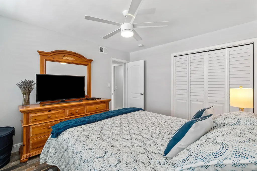 930 Dogwood Drive Delray Beach FL 33483