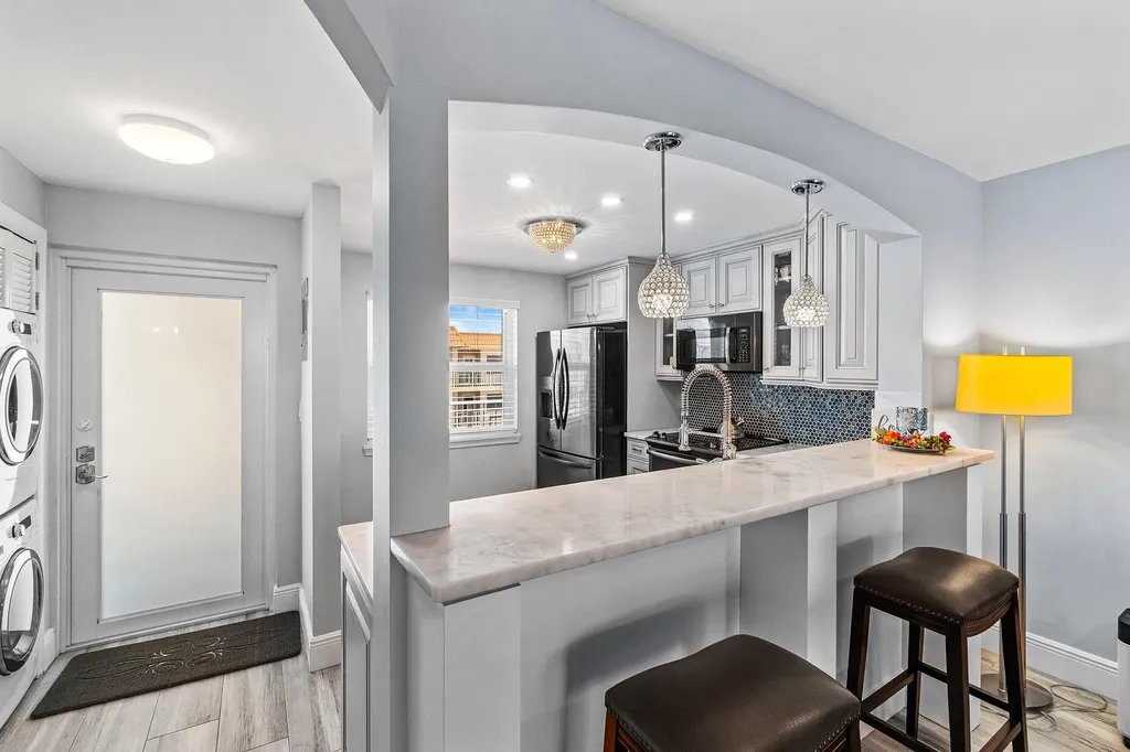 930 Dogwood Drive Delray Beach FL 33483