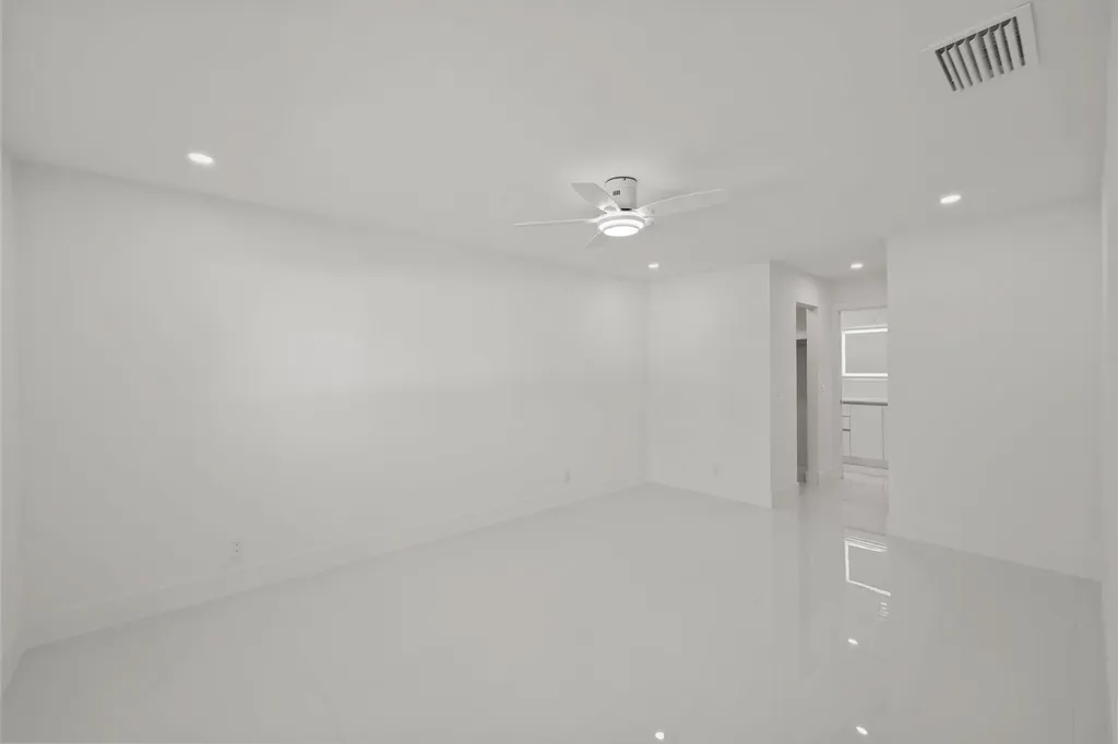 979 NW 8th Street Boca Raton FL 33486
