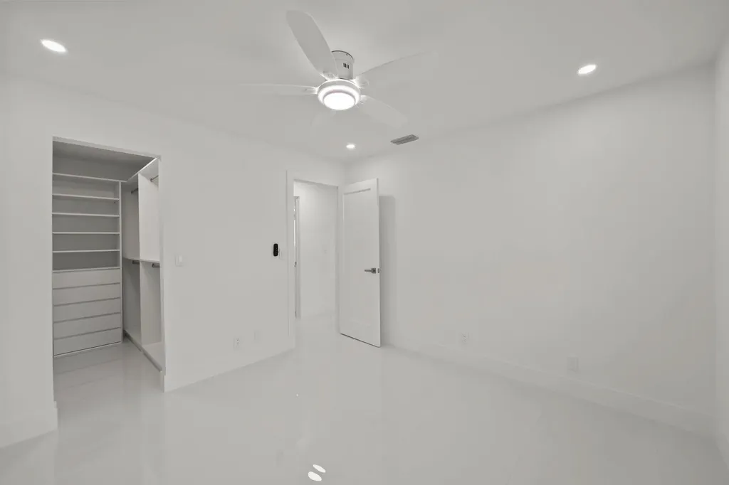 979 NW 8th Street Boca Raton FL 33486