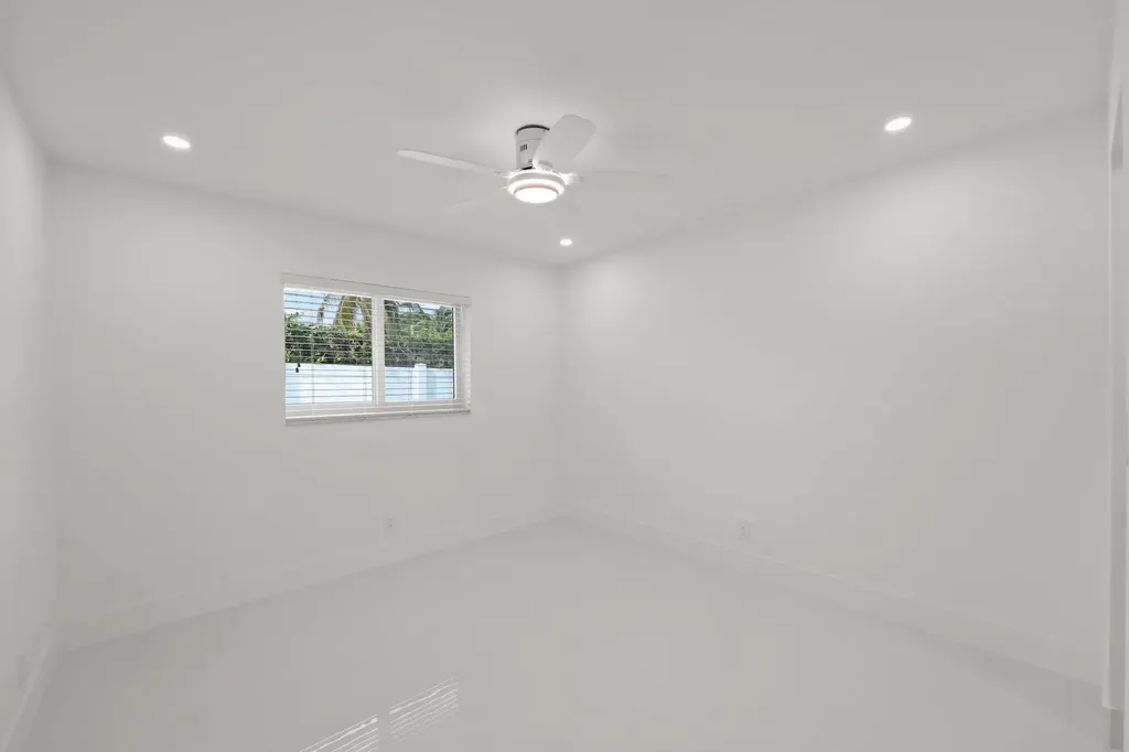 979 NW 8th Street Boca Raton FL 33486