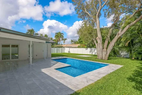 979 NW 8th Street Boca Raton FL 33486