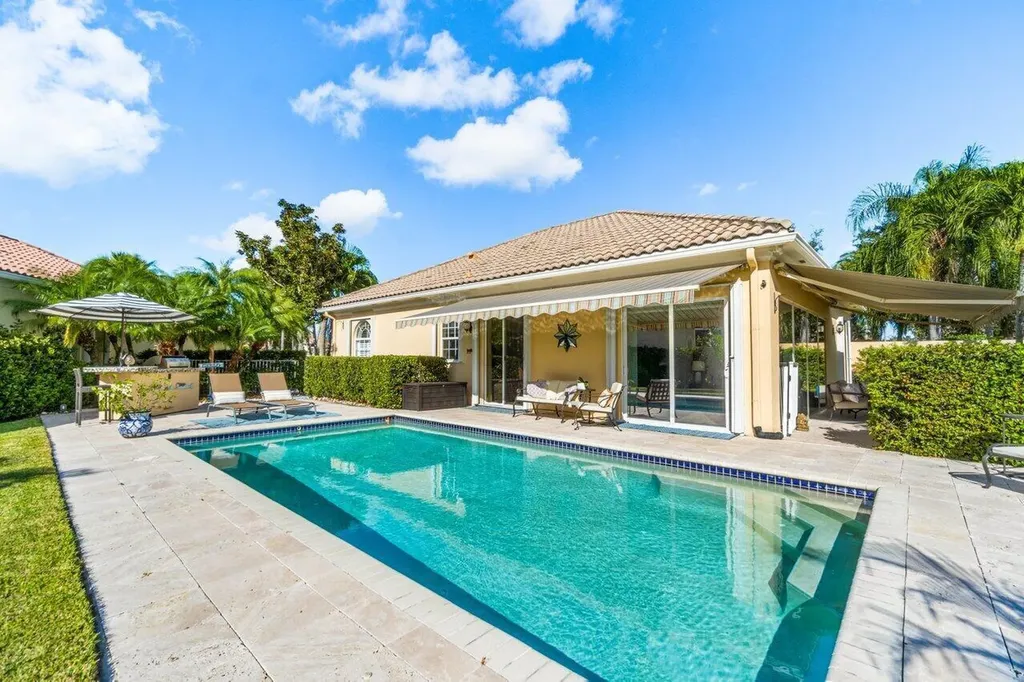 8222 Dominica Place Wellington FL 33414