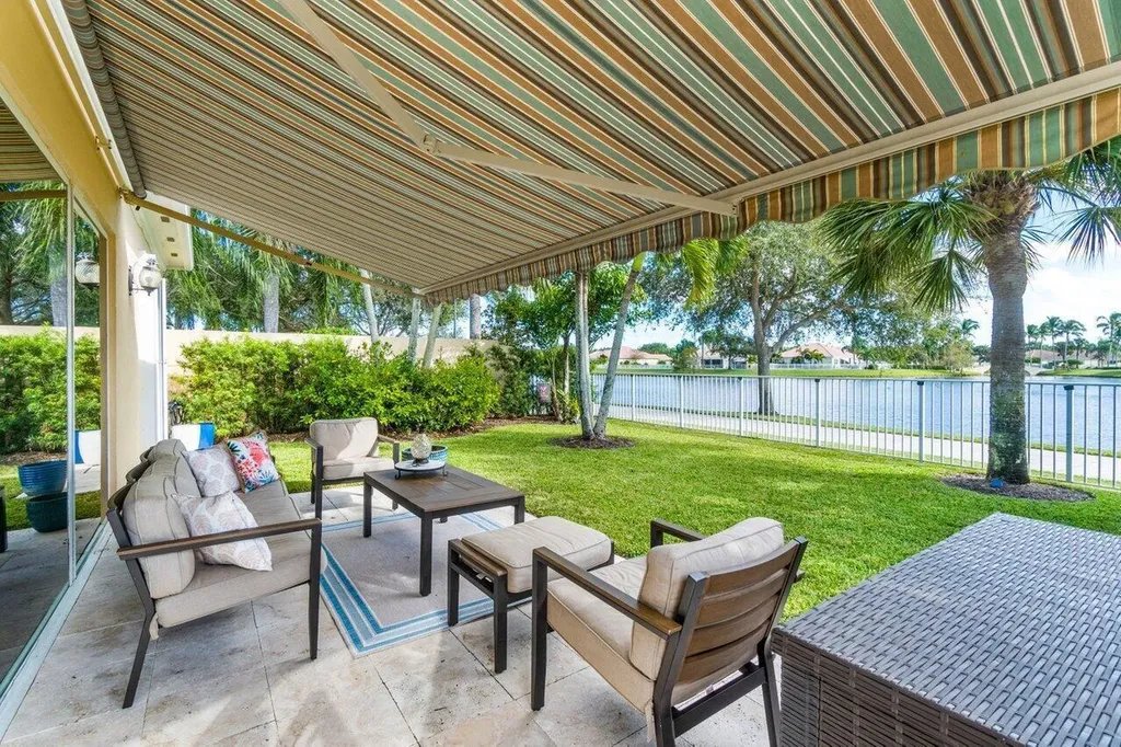 8222 Dominica Place Wellington FL 33414