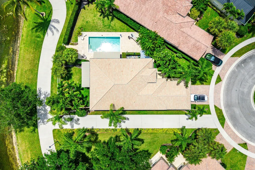 8222 Dominica Place Wellington FL 33414