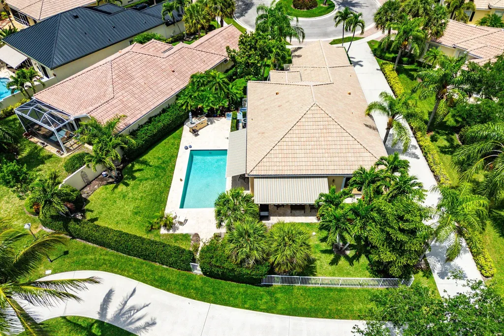 8222 Dominica Place Wellington FL 33414