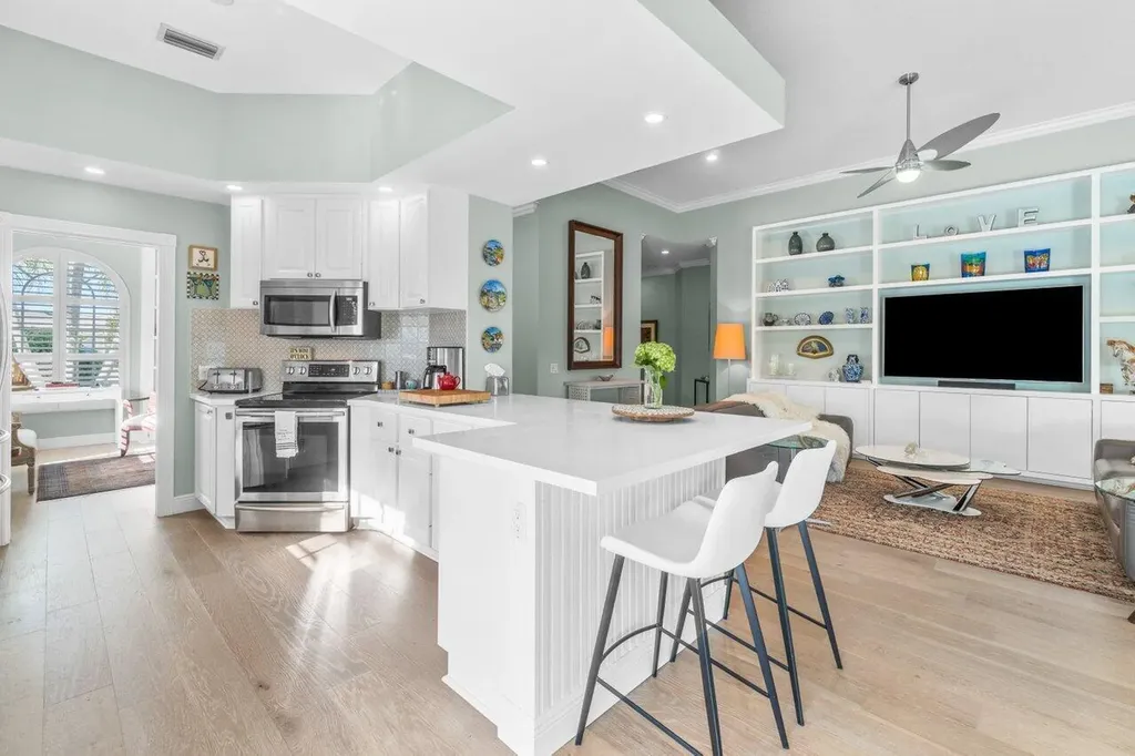 8222 Dominica Place Wellington FL 33414