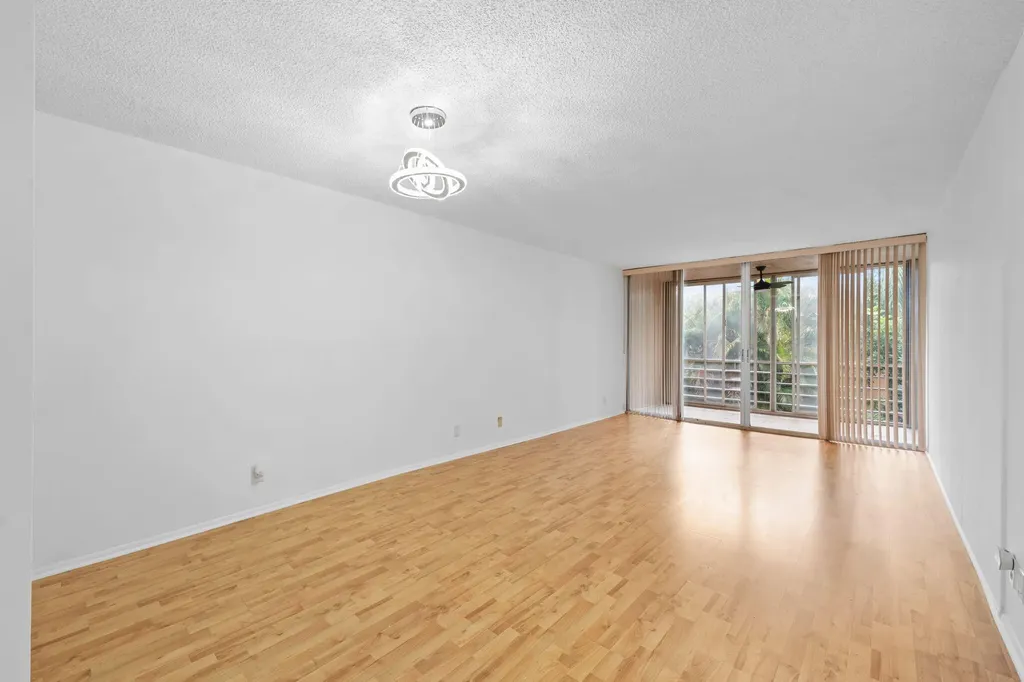 9470 Live Oak Place Davie FL 33324
