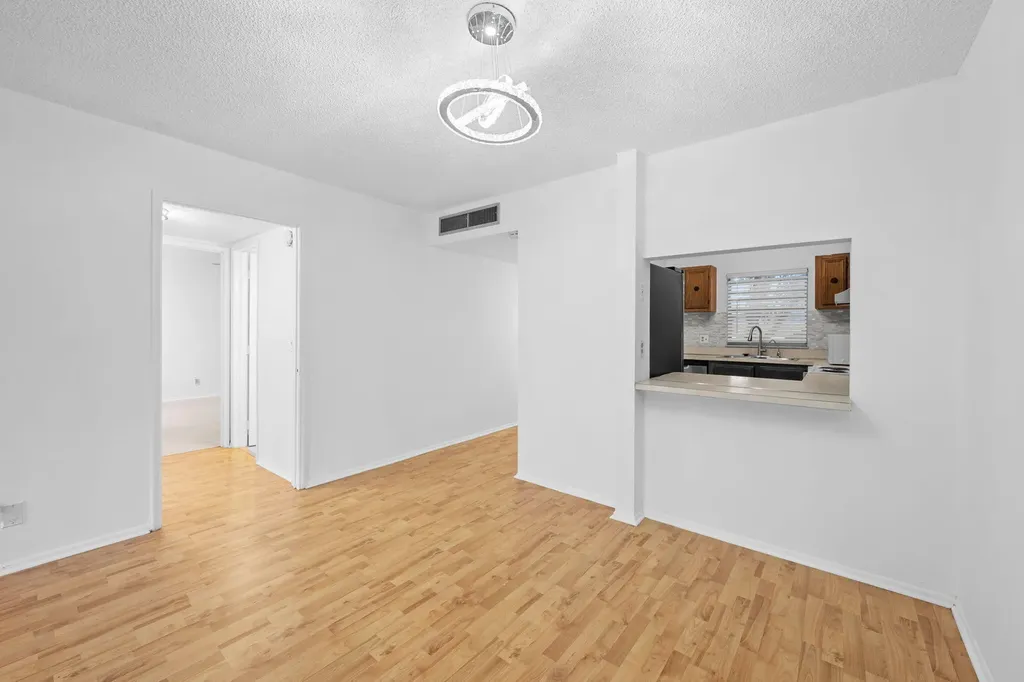 9470 Live Oak Place Davie FL 33324