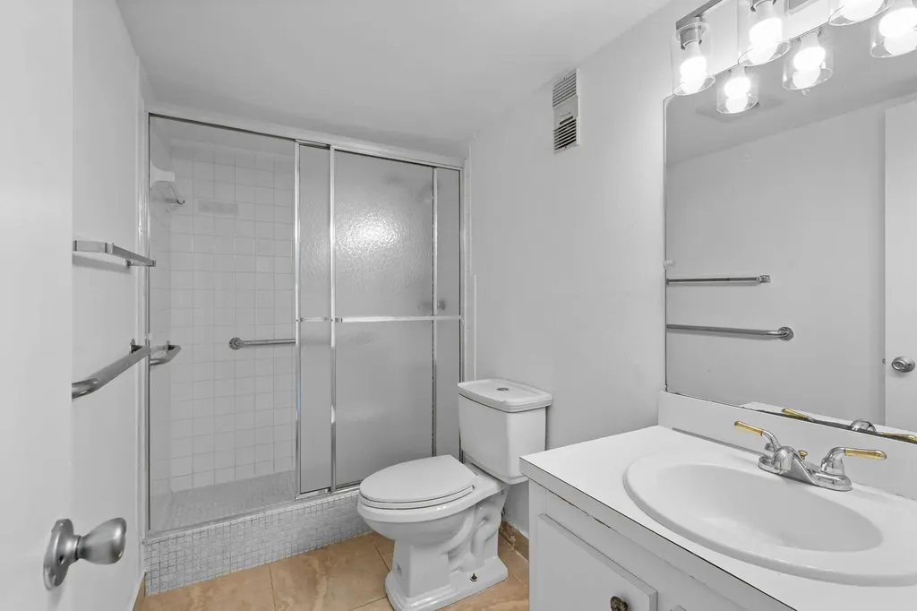 9470 Live Oak Place Davie FL 33324