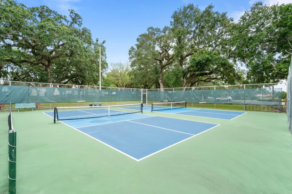 9470 Live Oak Place Davie FL 33324