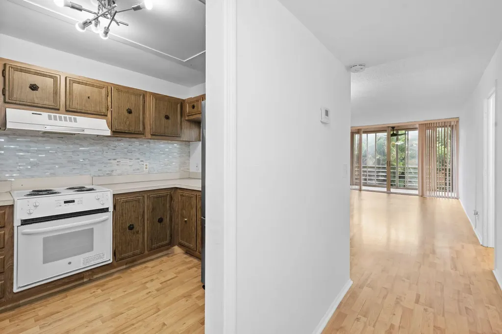 9470 Live Oak Place Davie FL 33324